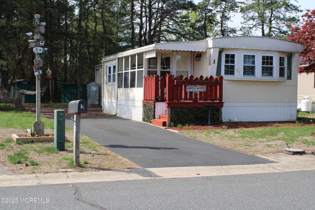 1 Eagle Dr, Home with 2 bedrooms, 1 bathrooms and 2 parking in Whiting NJ | Image 16
