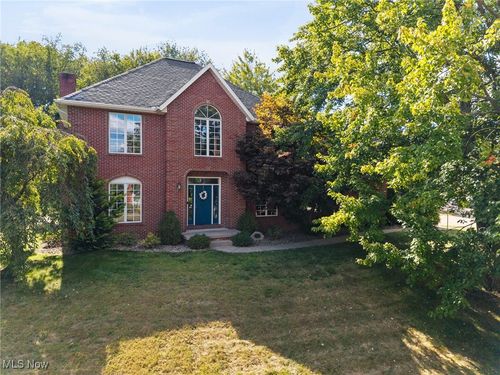 100 Merlot Ct, Doylestown, OH, 44230-1495 | Card Image