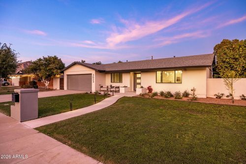 3023 N 49th St, Phoenix, AZ, 85018-6501 | Card Image