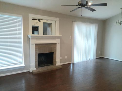 24-3500 Tangle Brush Dr, The Woodlands, TX, 77381-2936 | Card Image