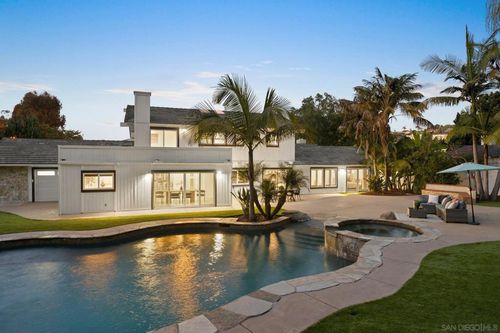 2505 Hidden Valley Pl, La Jolla, CA, 92037-4019 | Card Image