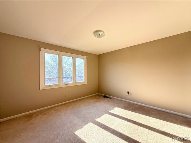 207 Charlesgate Cir, Condo with 3 bedrooms, 3 bathrooms and null parking in East Amherst NY | Image 16