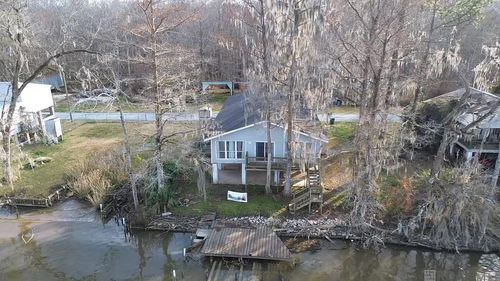 18739 River Bend Rd, Maurepas, LA, 70449-5250 | Card Image