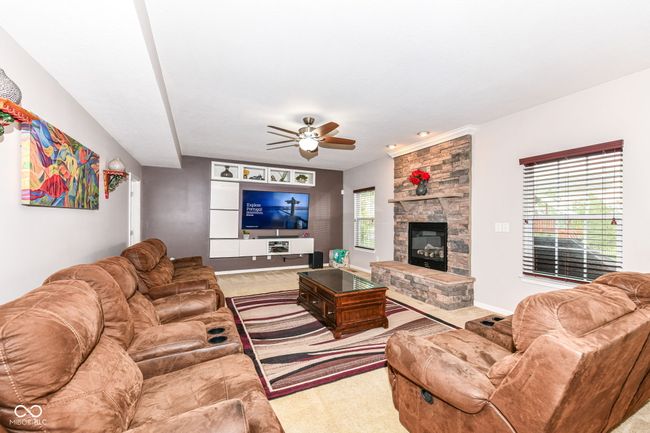 12142 Enmore Park, House other with 4 bedrooms, 5 bathrooms and null parking in Fishers IN | Image 8