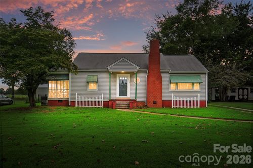 2304 Mclean St, Gastonia, NC, 28054-8460 | Card Image