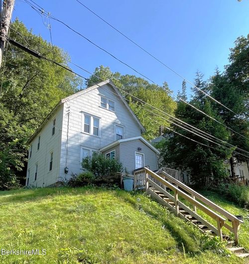 26 Charles St, North Adams, MA, 01247-3309 | Card Image