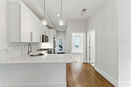 unit-1-64 Gove St, Boston, MA, 02128-4374 | Card Image