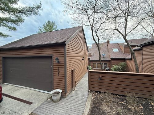 197 Clubside Drive Nw, New Philadelphia, OH, 44663 | Card Image