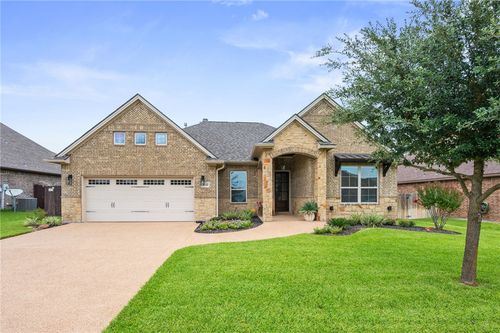 3048 Archer Cir, Bryan, TX, 77808-1405 | Card Image