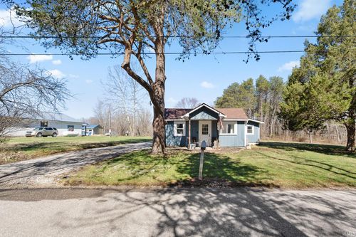 84 Fruitdale Rd, Morgantown, IN, 46160-8633 | Card Image