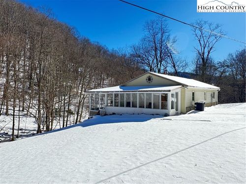 321 Skin Camp Creek Road, Todd, NC, 28684 | Card Image