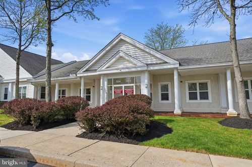 504 Floral Vale Blvd, Yardley, PA, 19067-5512 | Card Image