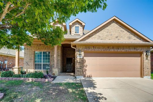 8209 Deer Bluff Lane, Fort Worth, TX, 76179 | Card Image