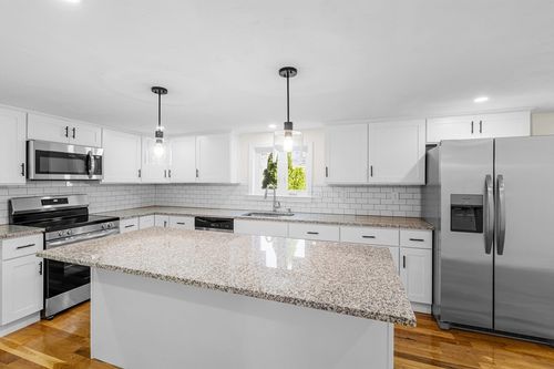 12 Sylvan Rd, Norton, MA, 02766-1603 | Card Image