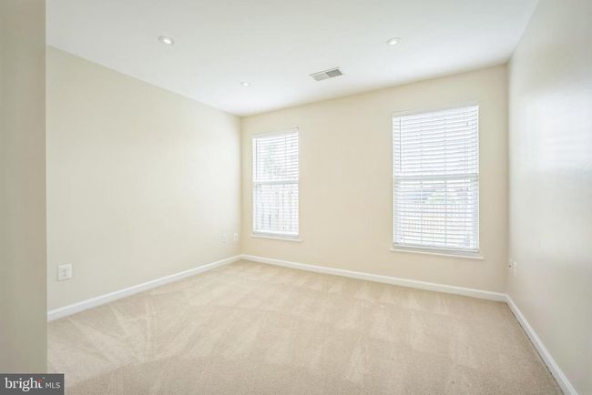 25439 Morse Dr, Townhouse with 3 bedrooms, 4 bathrooms and null parking in CHANTILLY VA | Image 23