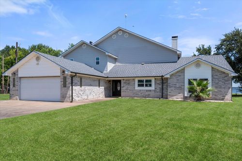 113 Cinch Buckle Ranch Rd, Trinidad, TX, 75163-4026 | Card Image