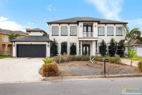 19 Laguna Madre Dr, Laguna Vista, TX, 78578-2602 | Card Image