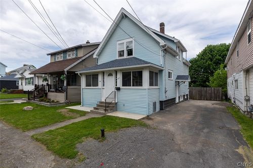 107 Wilmore Place, Syracuse, NY, 13208 | Card Image