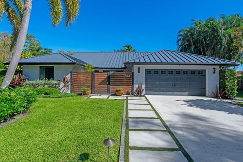 744 Windflower Ct, Wellington, FL, 33414-8237 | Card Image