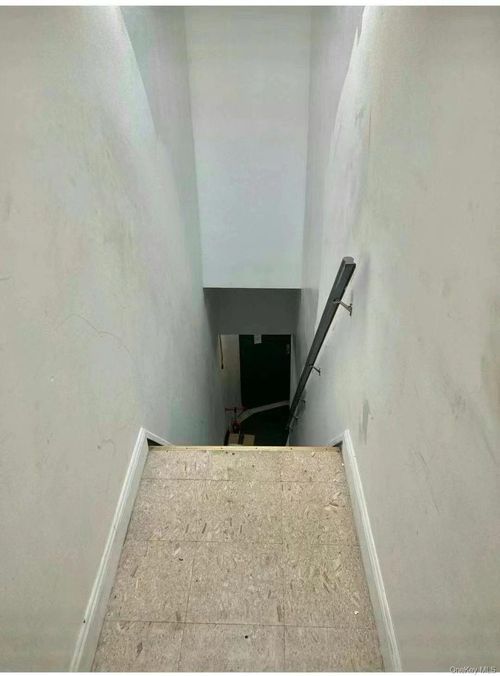 131 Liberty Ave, South Richmond Hill, NY, 11419 | Card Image