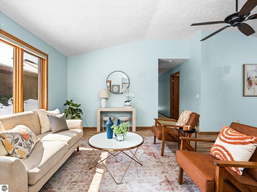 57-2189 E Hammond Pl, Traverse City, MI, 49686-8013 | Card Image