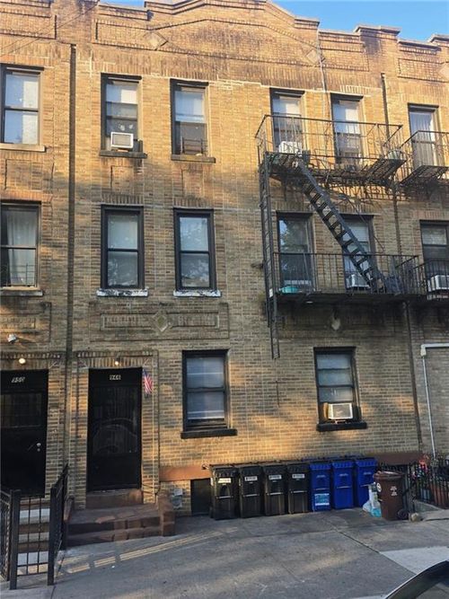946 54th St, Brooklyn, NY, 11219-4072 | Card Image