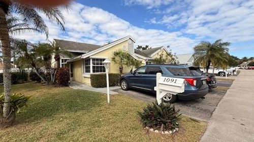 1091 Sw 110th Ter, Davie, FL, 33324-4121 | Card Image