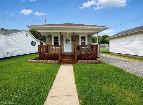 2127 Hoge Ave, Zanesville, OH, 43701-2129 | Card Image