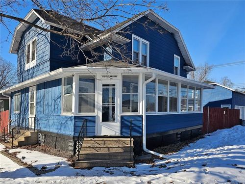 1001 Main St, Black River Falls, WI, 54615-1536 | Card Image