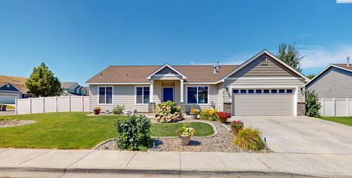 4010 S Palouse St, Kennewick, WA, 99337-3958 | Card Image