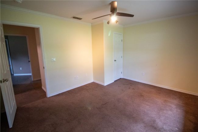 125 Red Bird Rdg, House other with 4 bedrooms, 3 bathrooms and null parking in Beeville TX | Image 18