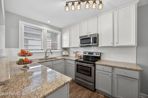 4660 French St, JACKSONVILLE, FL, 32205-5023 | Card Image