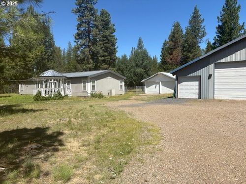 153354 Hackamore Ln, La Pine, OR, 97739-9382 | Card Image
