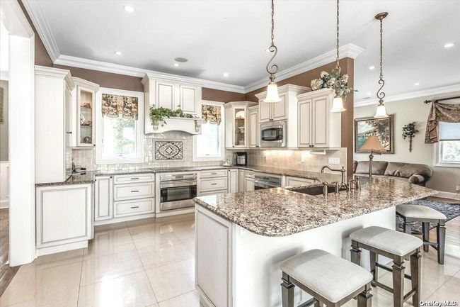254 Bread And Cheese Hollow Rd, House other with 5 bedrooms, 5 bathrooms and null parking in Northport NY | Image 8