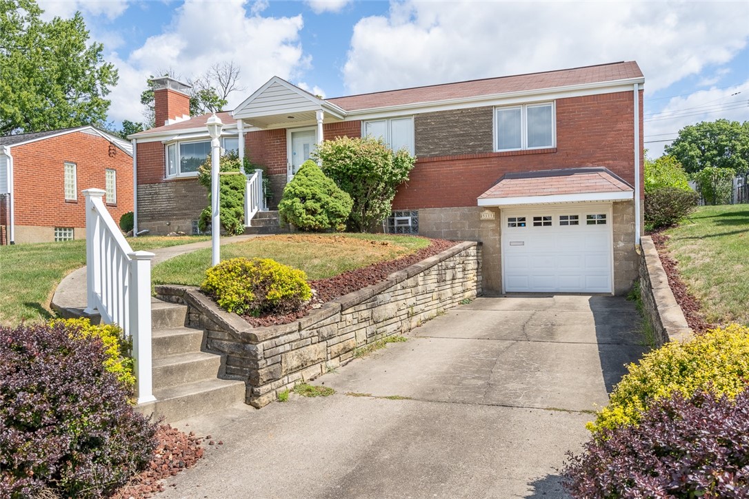 Morningrise Dr, Pittsburgh, PA 15236