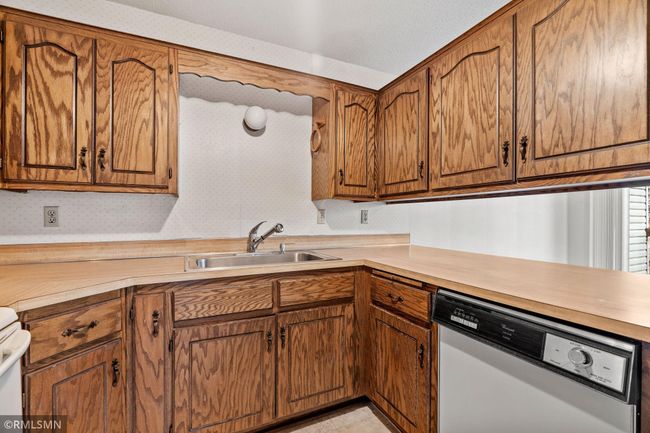 16-web-or-mls-4307 Evergreen Dr-16.jpg | Image 16