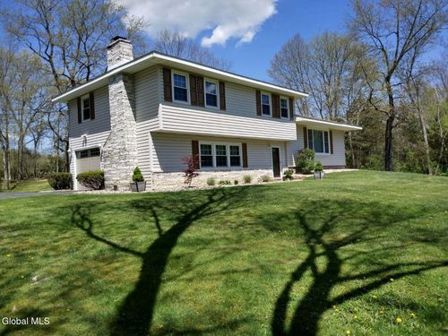 313 Pine Cir, Hudson, NY, 12534 | Card Image