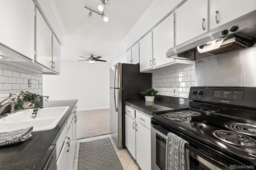 204-7665 E Quincy Ave, Denver, CO, 80237-2376 | Card Image