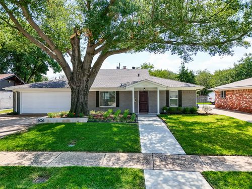 606 Burnwood Dr, Irving, TX, 75062-5693 | Card Image