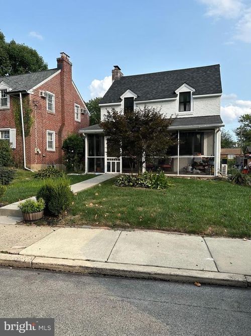 30 E Providence Rd, LANSDOWNE, PA, 19050-2832 | Card Image