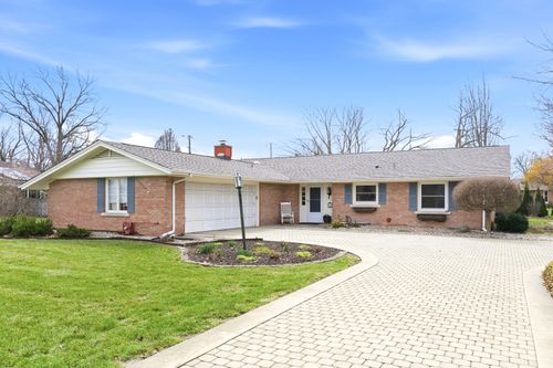120 Se Marquette Ln, Kankakee, IL, 60901-5961 | Card Image