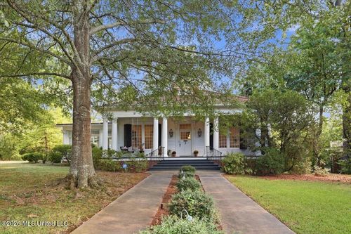 1025 Pinehurst Street, Jackson, MS, 39202 | Card Image