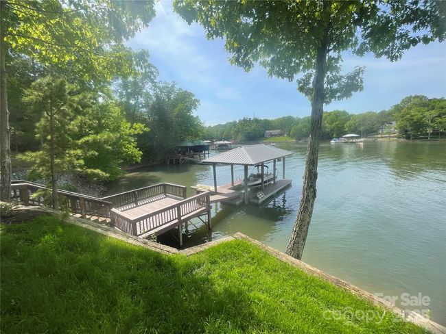 5951 Johnson Rd, House other with 3 bedrooms, 3 bathrooms and null parking in Lake Wylie SC | Image 4