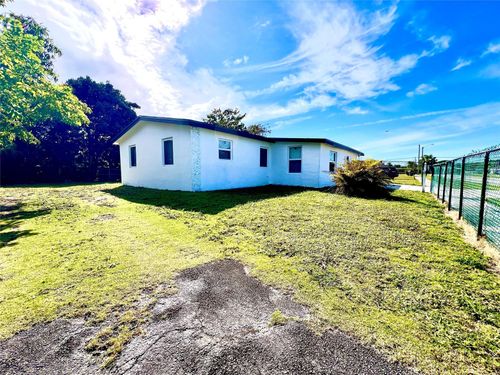 10730 Sw 149th Ter, Miami, FL, 33176-7606 | Card Image