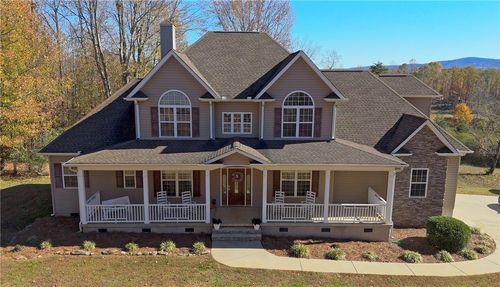 80 Upcountry Ln, Travelers Rest, SC, 29690-9255 | Card Image