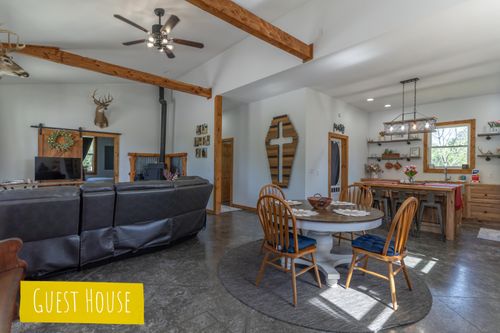 15680 Highway 15, PARIS, MO, 65275-2733 | Card Image