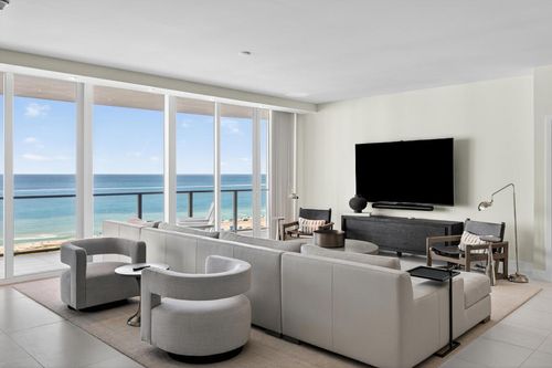 1103p-3100 N Ocean Dr, Riviera Beach, FL, 33404-3214 | Card Image