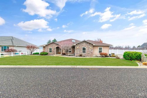 2510 Remington Way, Clarkston, WA, 99403-2203 | Card Image