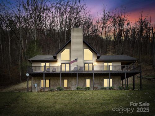 628 Cove Creek Ln, Weaverville, NC, 28787-7607 | Card Image