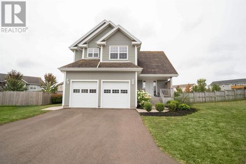 11 Lily Crt, Stratford, PE, C1B0H6 | Card Image